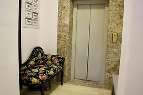 Abdoun Rooftop 2bedroom Kh&sh 02