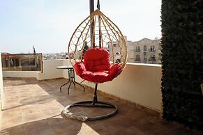 Abdoun Rooftop 2bedroom Kh&sh 02