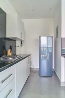 Central Suites Tower