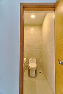 Central Suites Tower