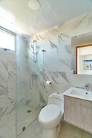 Central Suites Tower