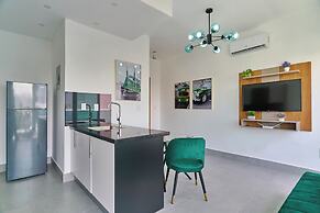 Central Suites Tower