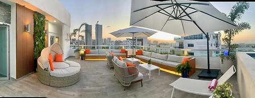 Central Suites Tower