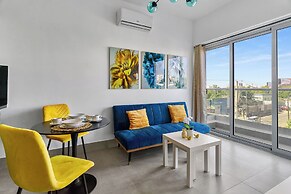 Central Suites Tower