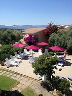 The Fantastic Residenza Badus 2 Bedroom Sleeps 6 - Child