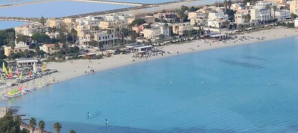 Room in Apartment - La Palma Double Room With Balcony Lapalmarooms