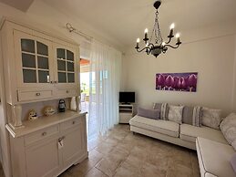 Relax in This Sithonia Property With Great Ocean Views