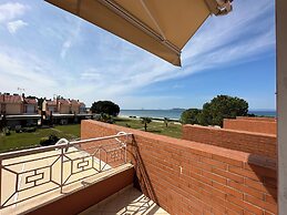 Relax in This Sithonia Property With Great Ocean Views