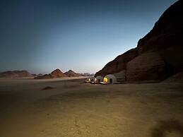 Wild Oryx Camp Bubbles