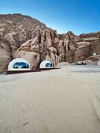Wild Oryx Camp Bubbles