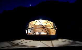 Wild Oryx Camp Bubbles