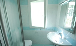 Green Retreat Dream Villa With Garden - Beahost