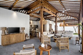 Villa Cocotier by Alfred in Bali