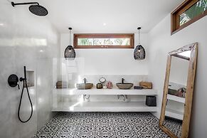 Villa Cocotier by Alfred in Bali