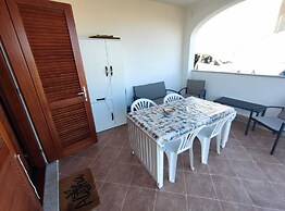 Villa 6 Beds Just Minutes From San Teodoro