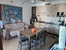 Villa 6 Beds Just Minutes From San Teodoro