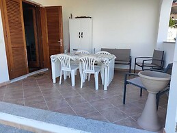 Villa 6 Beds Just Minutes From San Teodoro