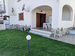 Villa 6 Beds Just Minutes From San Teodoro