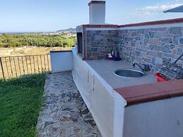 Villa 6 Beds Just Minutes From San Teodoro