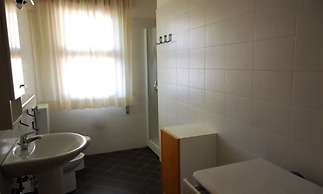 Apartment in a Small Building Near the Beach