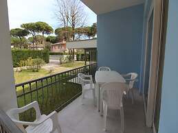 Luminous Seaside Villa in Lignano Riviera