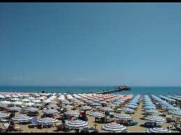 Luminous Seaside Villa in Lignano Riviera