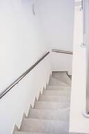 Starlight Villa Guro - 4bd, 4ba, 4min To Beach