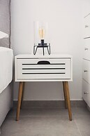 Starlight Villa Guro - 4bd, 4ba, 4min To Beach