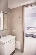 Starlight Villa Guro - 4bd, 4ba, 4min To Beach