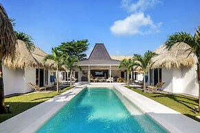 Villa Surga Blue by Alfred in Bali