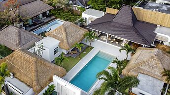 Villa Surga Blue by Alfred in Bali