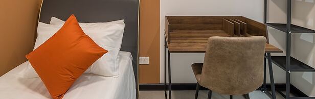 Neu Suites Residence Kuala Lumpur, Roam