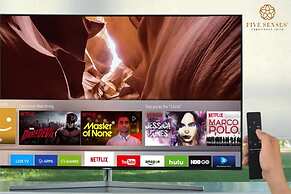 Neu Suites Residence Kuala Lumpur, Roam