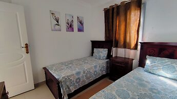 Charming 3-bedroom Apartment in Alexandria With City View