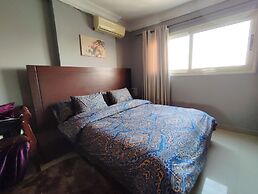 Charming 3-bedroom Apartment in Alexandria With City View