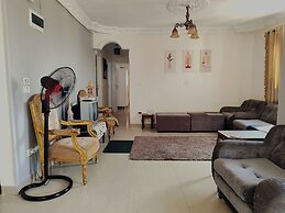 Charming 3-bedroom Apartment in Alexandria With City View