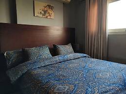 Charming 3-bedroom Apartment in Alexandria With City View