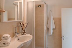 Elegant Residence Ea Bianca Studio Sleeps 2