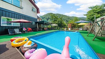 Chuncheon Thegangchon Pension