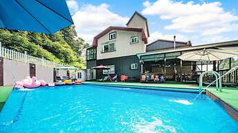 Chuncheon Thegangchon Pension