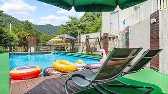 Chuncheon Thegangchon Pension