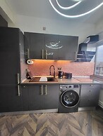 The Royalty Apartment old Town Center