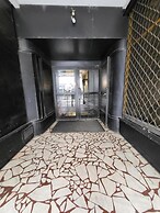 The Royalty Apartment old Town Center