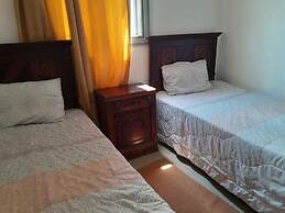 Females Only Host Is Woman Citycenter Near All