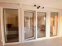 Bjurvik's Villa - Flat 2 - Business Customers Only