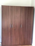 Bjurvik's Villa - Flat 2 - Business Customers Only