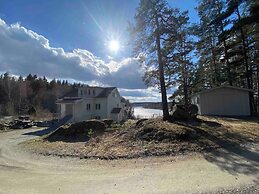 Bjurvik's Villa - Flat 1 - Business Customers Only