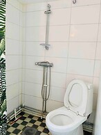 Bjurvik's Villa - Flat 1 - Business Customers Only
