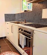 Bjurvik's Villa - Flat 1 - Business Customers Only