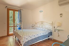 Stunning Residence Bouganvillage Bedroom Sleeps 4 Plus a Child bed
